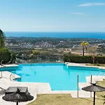 Family With Sea Views In Hacienda De Cifuentes * Benahavís