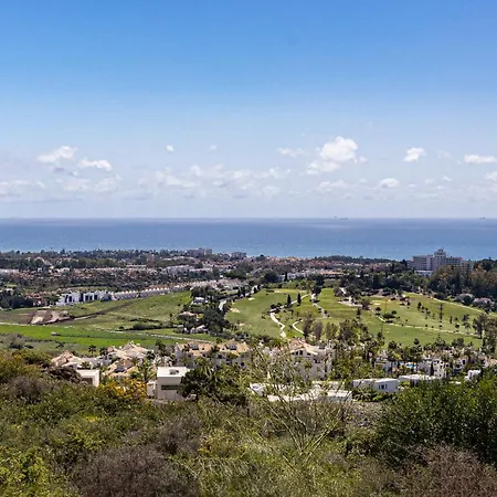 Family With Sea Views In Hacienda De Cifuentes