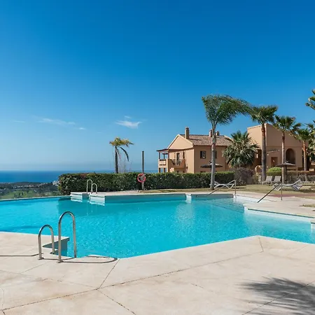3br Family In Senorio De Cifuentes ベナアビス